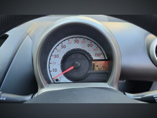 /photos/888/28c42528-c63b-3a9e-7205-1f679a64d243_i320x240.jpg