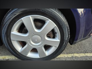/photos/888/e33069e8-eb7d-78ec-1684-28966c84fdf3_i320x240.jpg